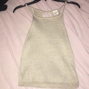 Tilly’s fitted tank top